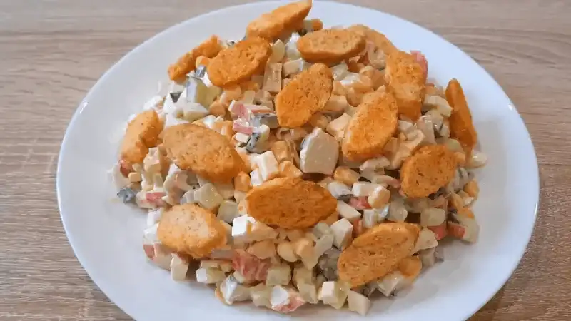 Очень вкусный Королевский Салат. Готовится достаточно просто